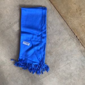 Pashmina scarf
